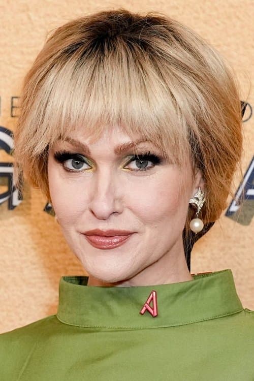 Jenn Lyon_avatar