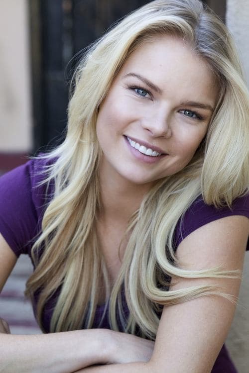 Kelli Goss_avatar