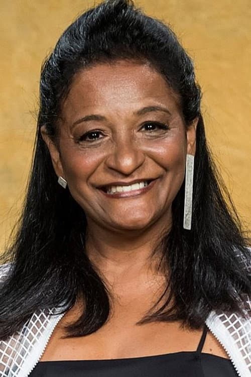 Claudia di Moura_poster