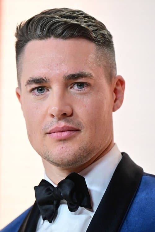 Alexander Dreymon_poster