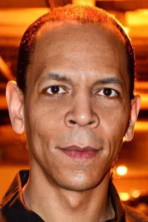 Erik Dellums_avatar