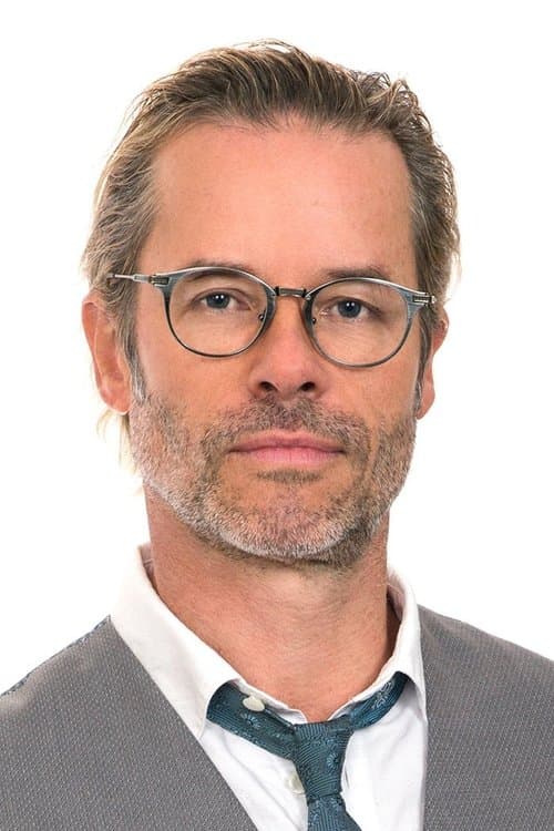 Guy Pearce_poster
