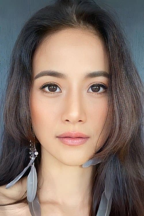 Namfon Kullanat Preeyawat_poster