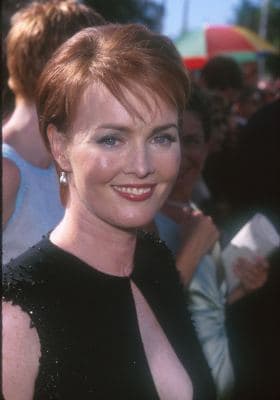 Laura Innes_avatar