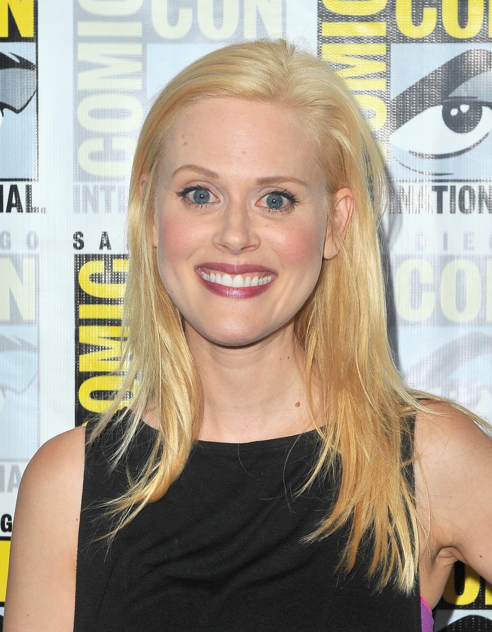 Janet Varney_poster