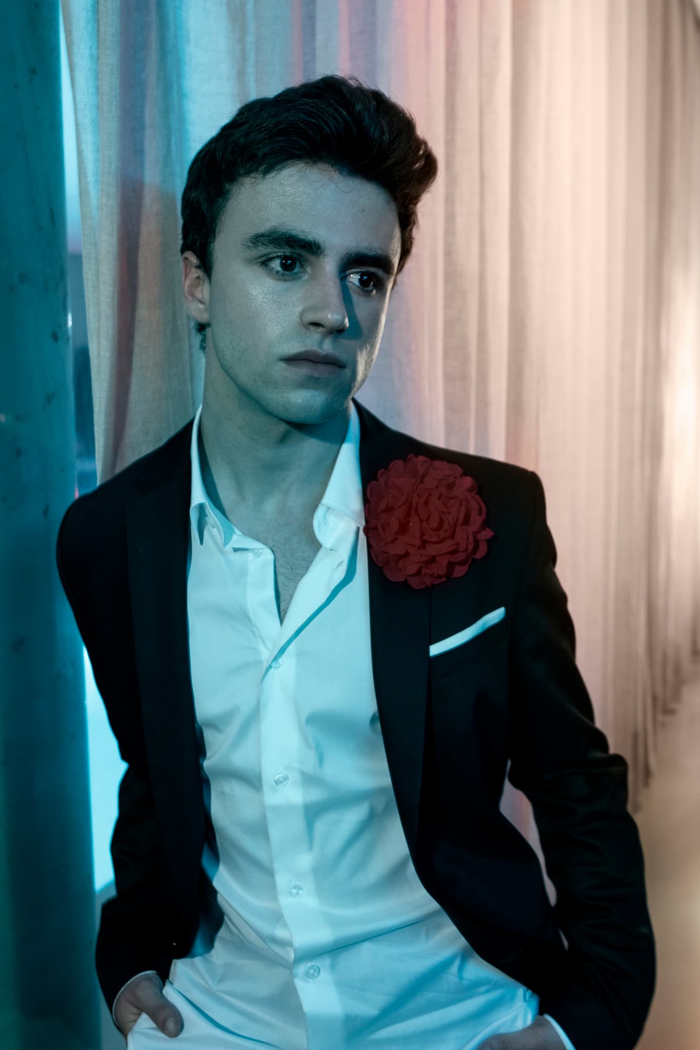 Itzan Escamilla_poster