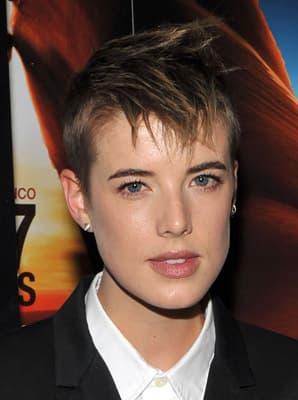 Agyness Deyn_poster