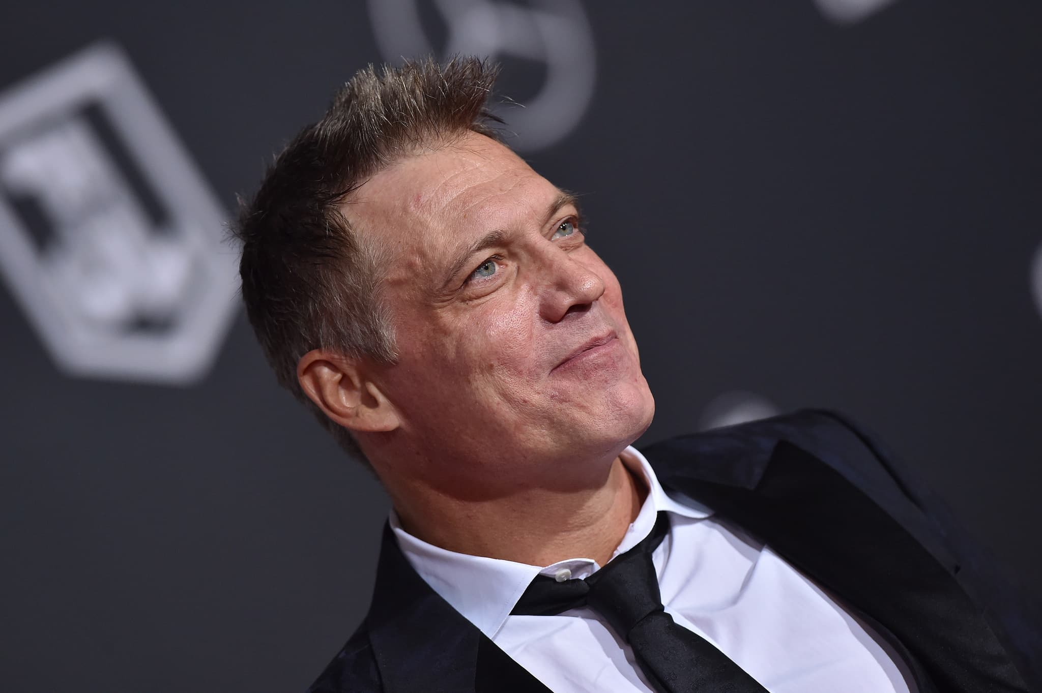 Holt McCallany_avatar