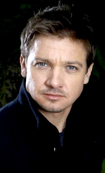 Jeremy Renner_poster