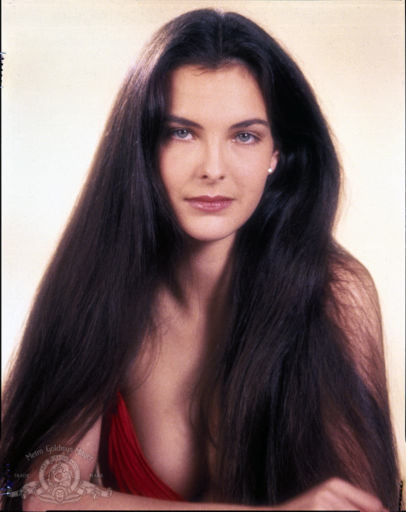 Carole Bouquet_poster