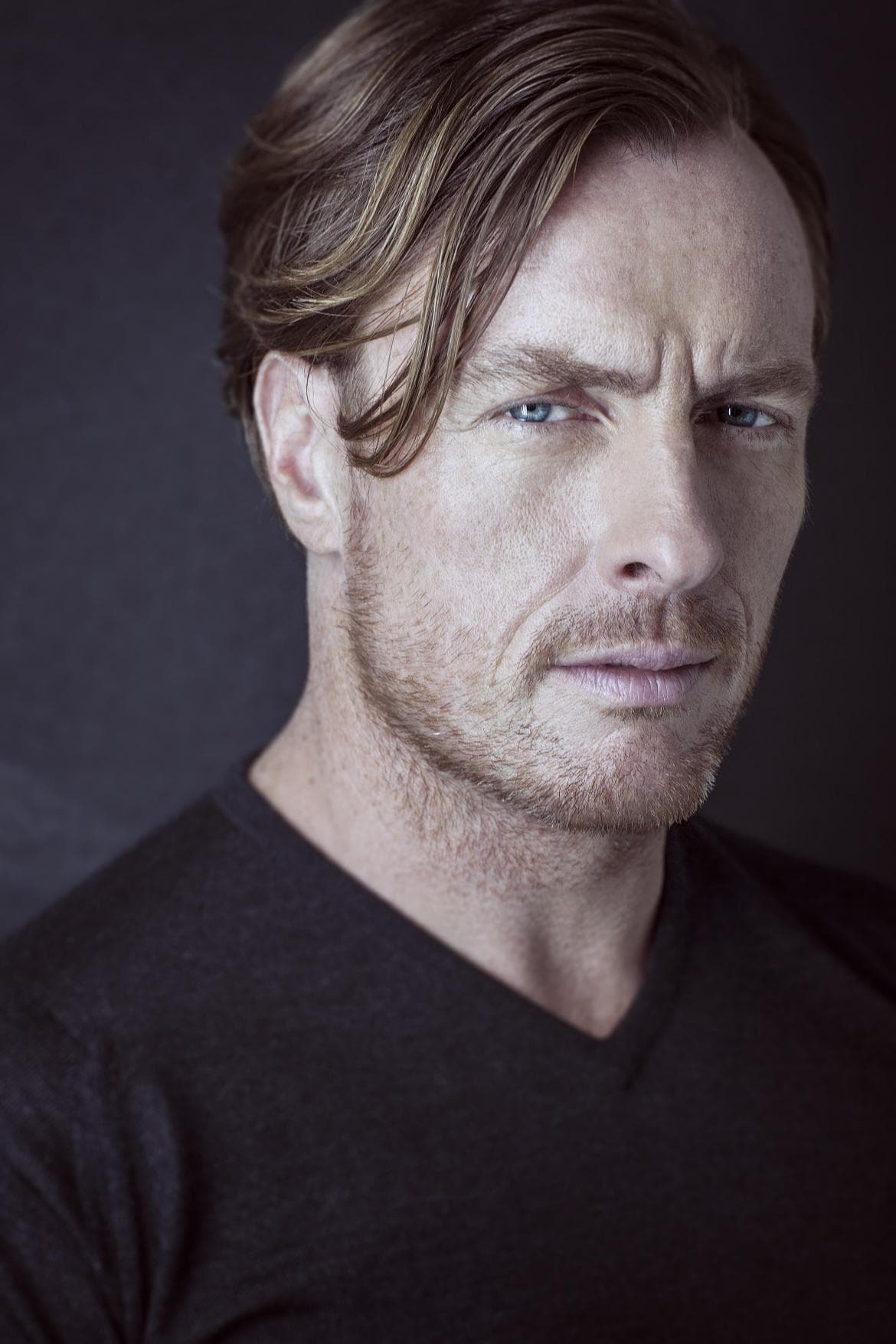 Toby Stephens_poster
