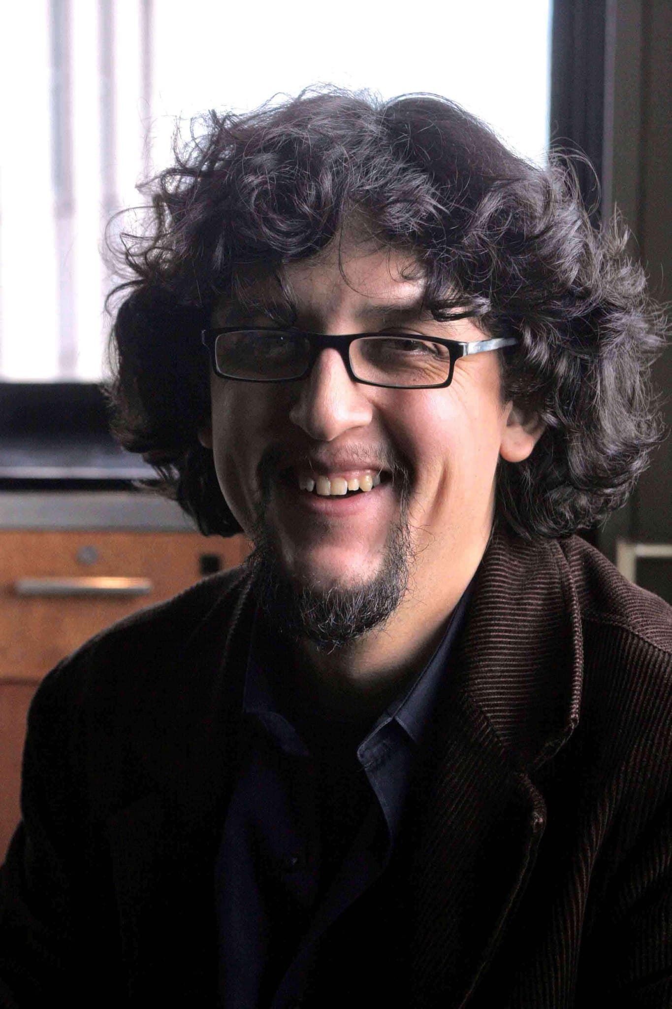 Alejandro Fernández Almendras_poster