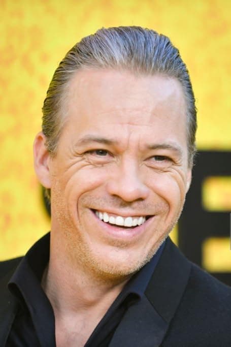 Michael Raymond-James_poster