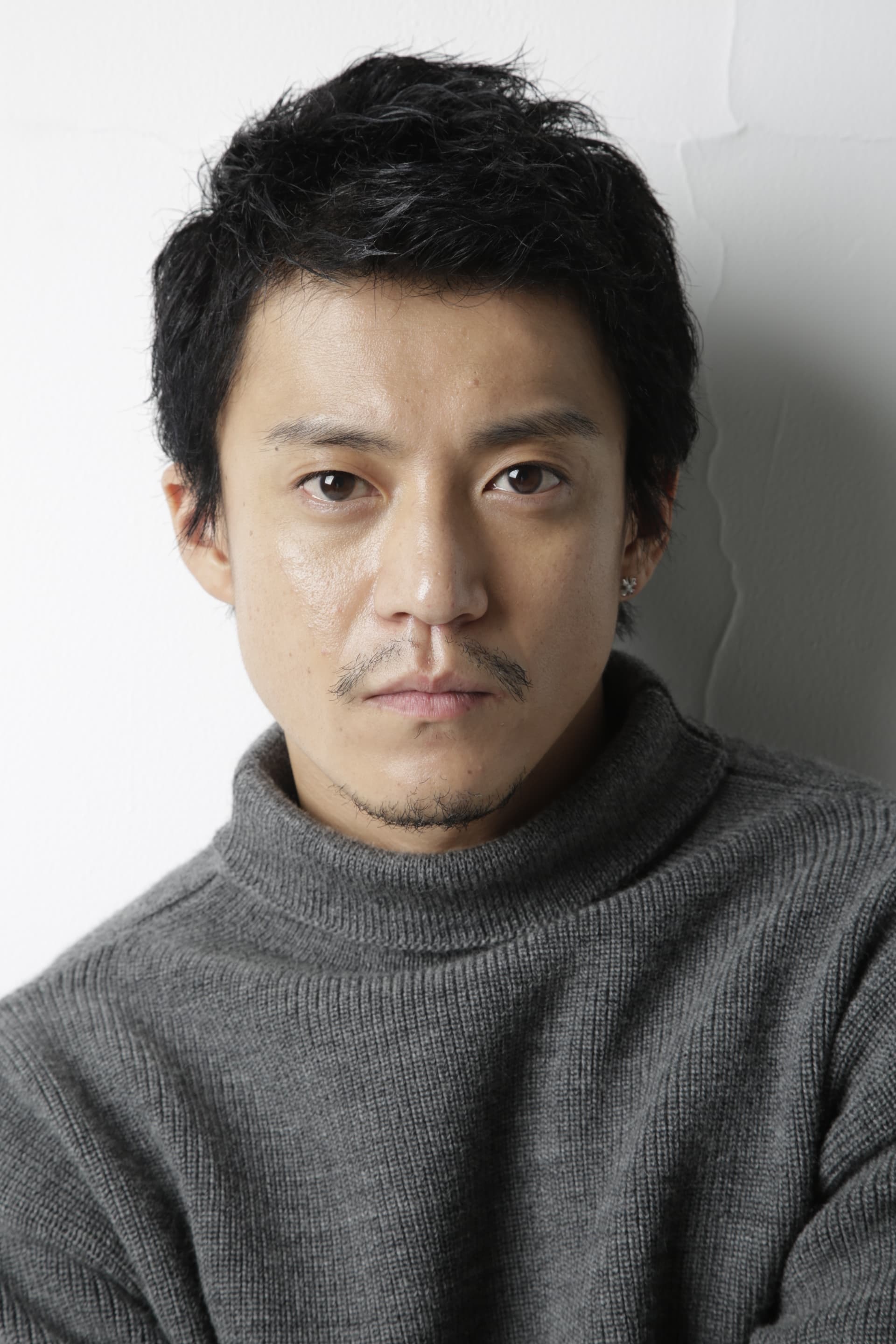 Shun Oguri_poster