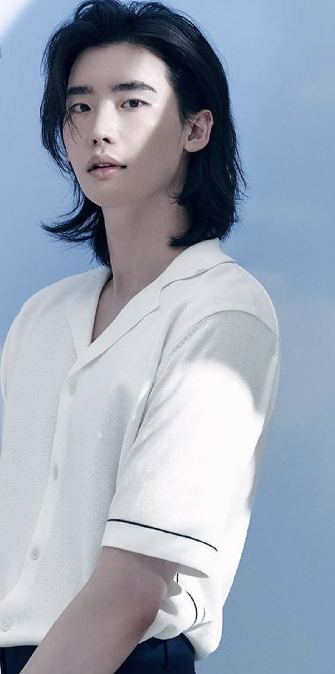 Lee Jong-suk_poster