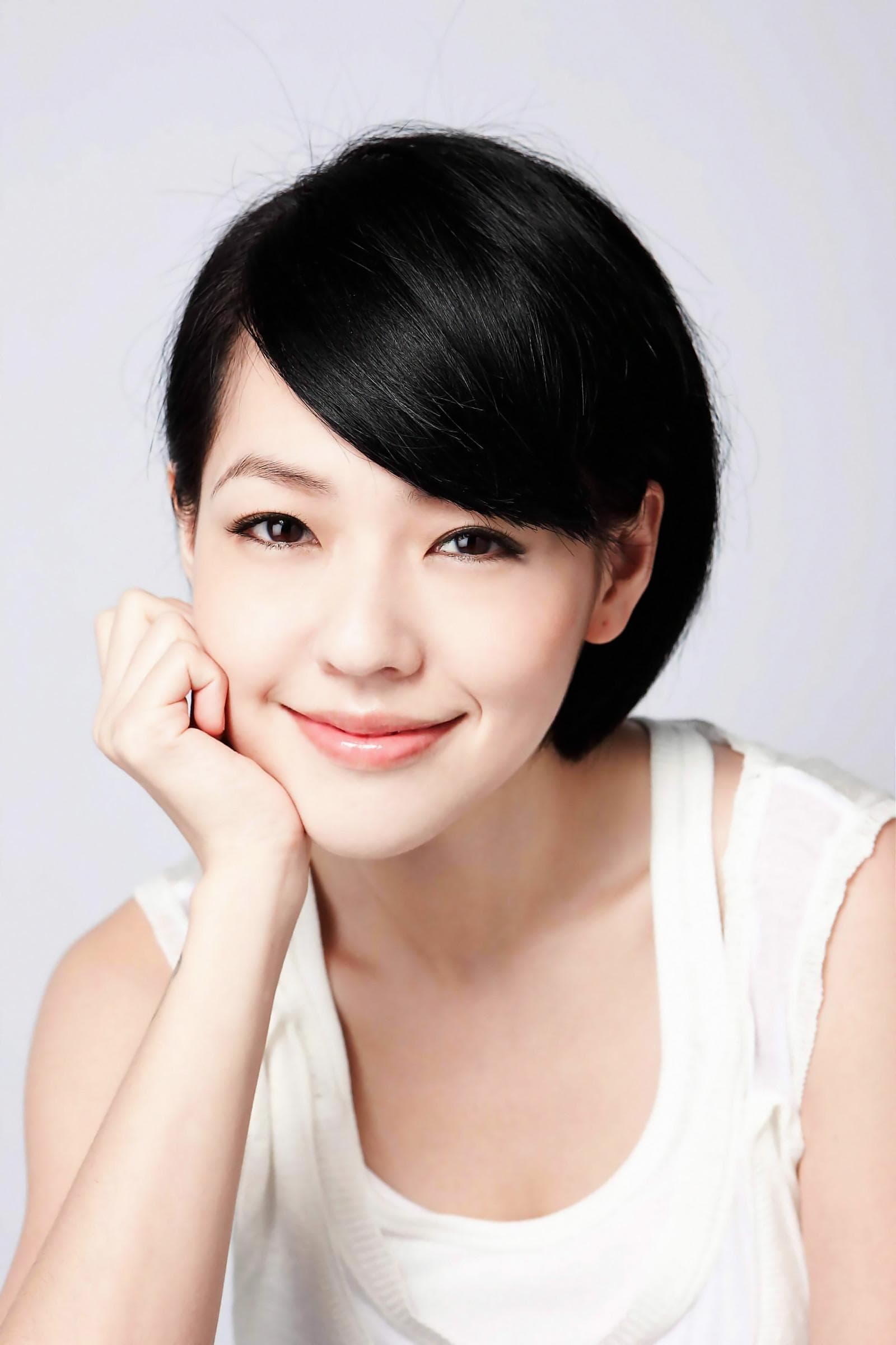 Dee Hsu_poster