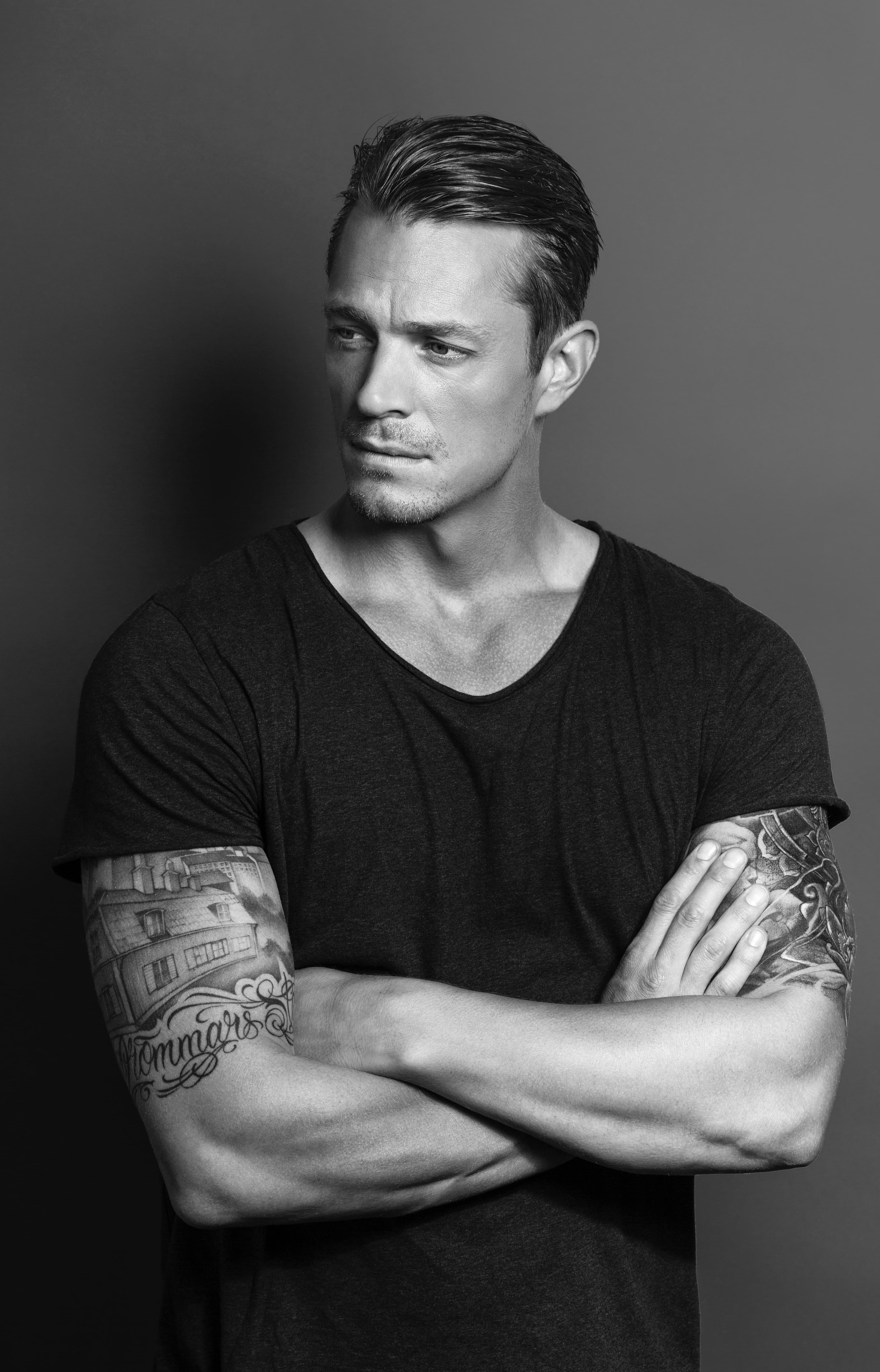 Joel Kinnaman_poster
