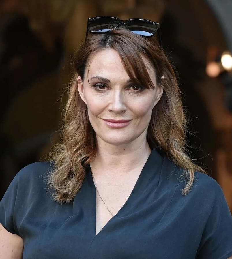 Sarah Parish_poster