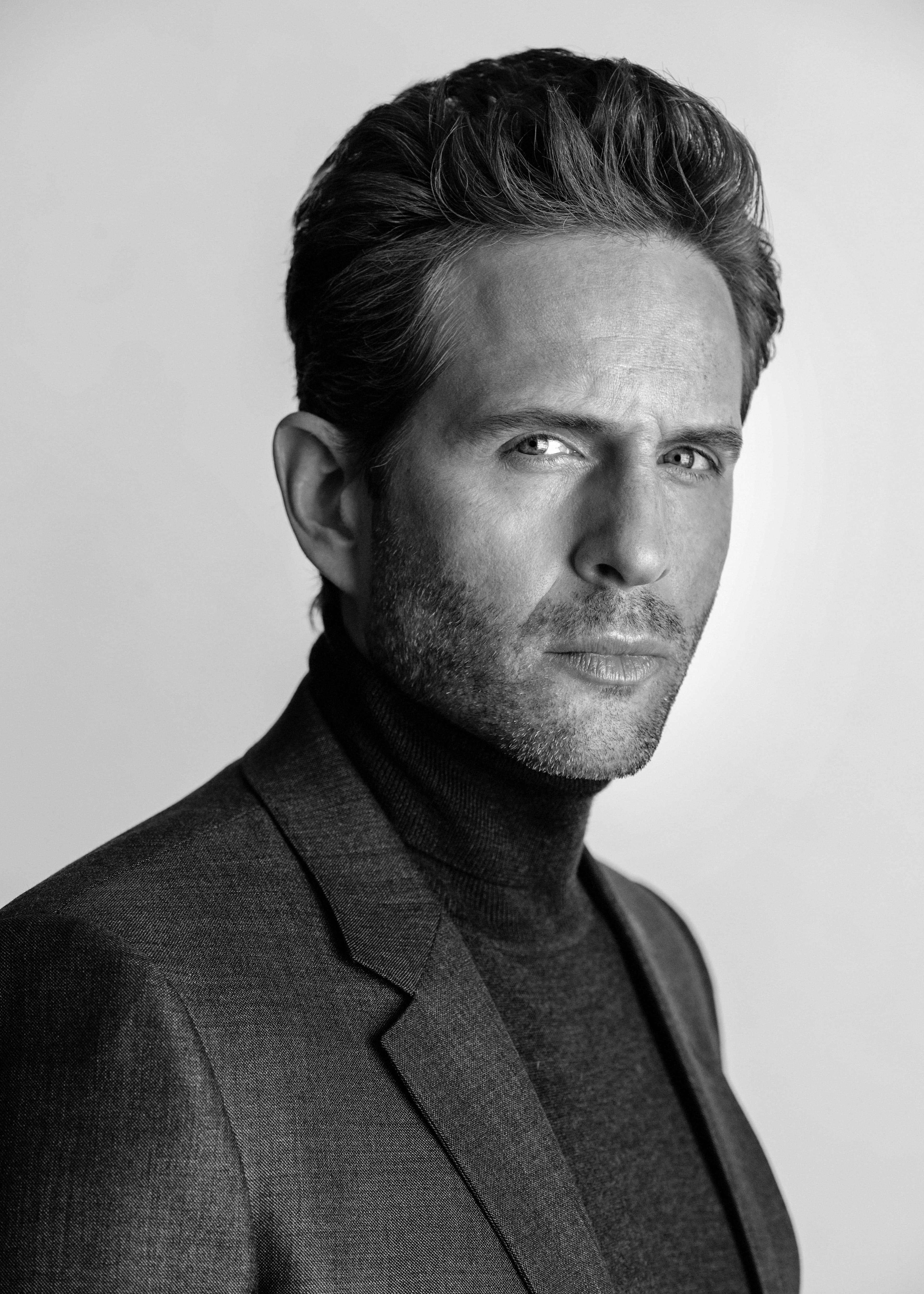 Glenn Howerton_poster
