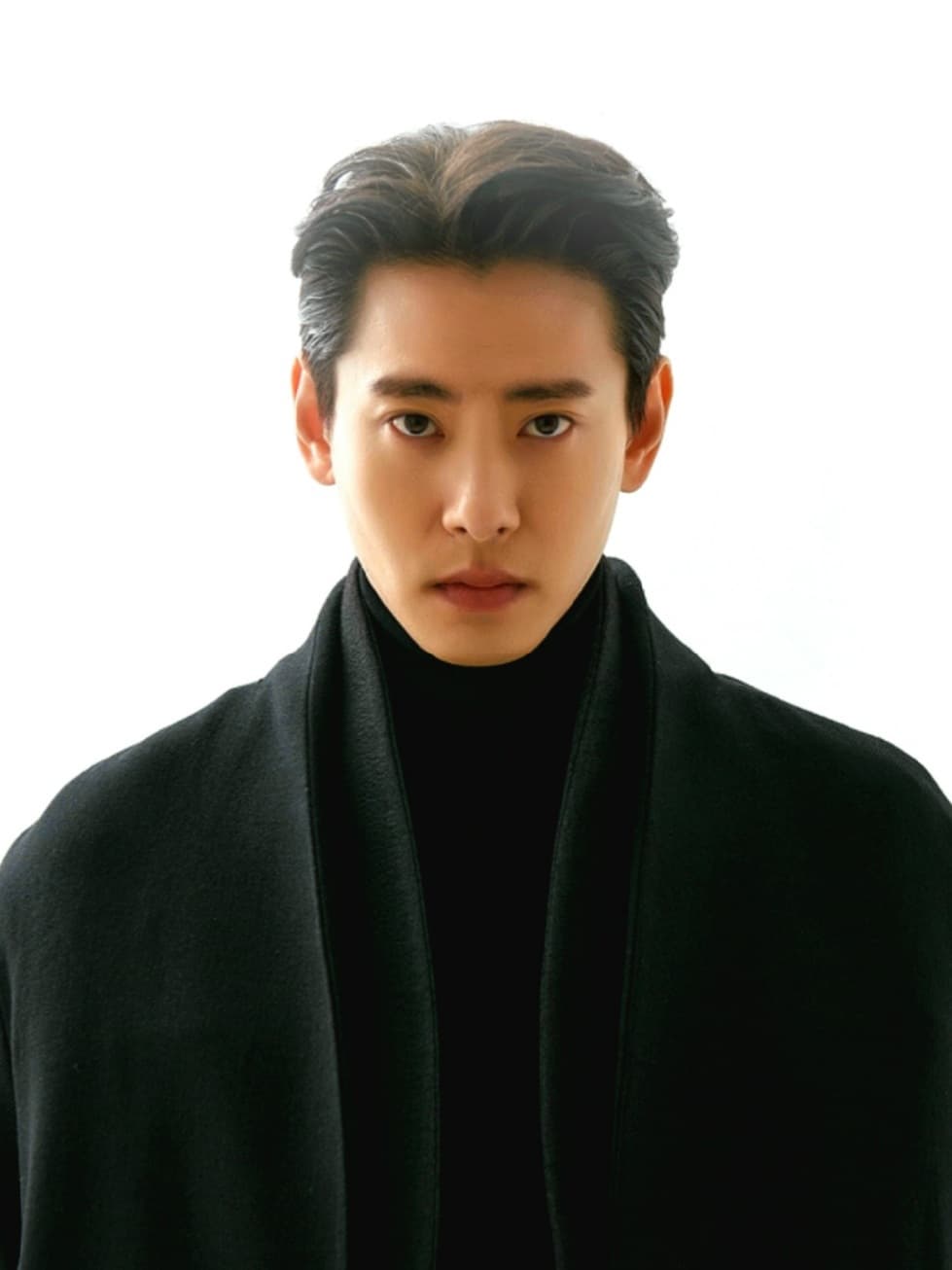 Teo Yoo_poster